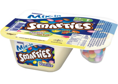 Smarties Vanilla Yogurt Dessert with Smarties - Image 2